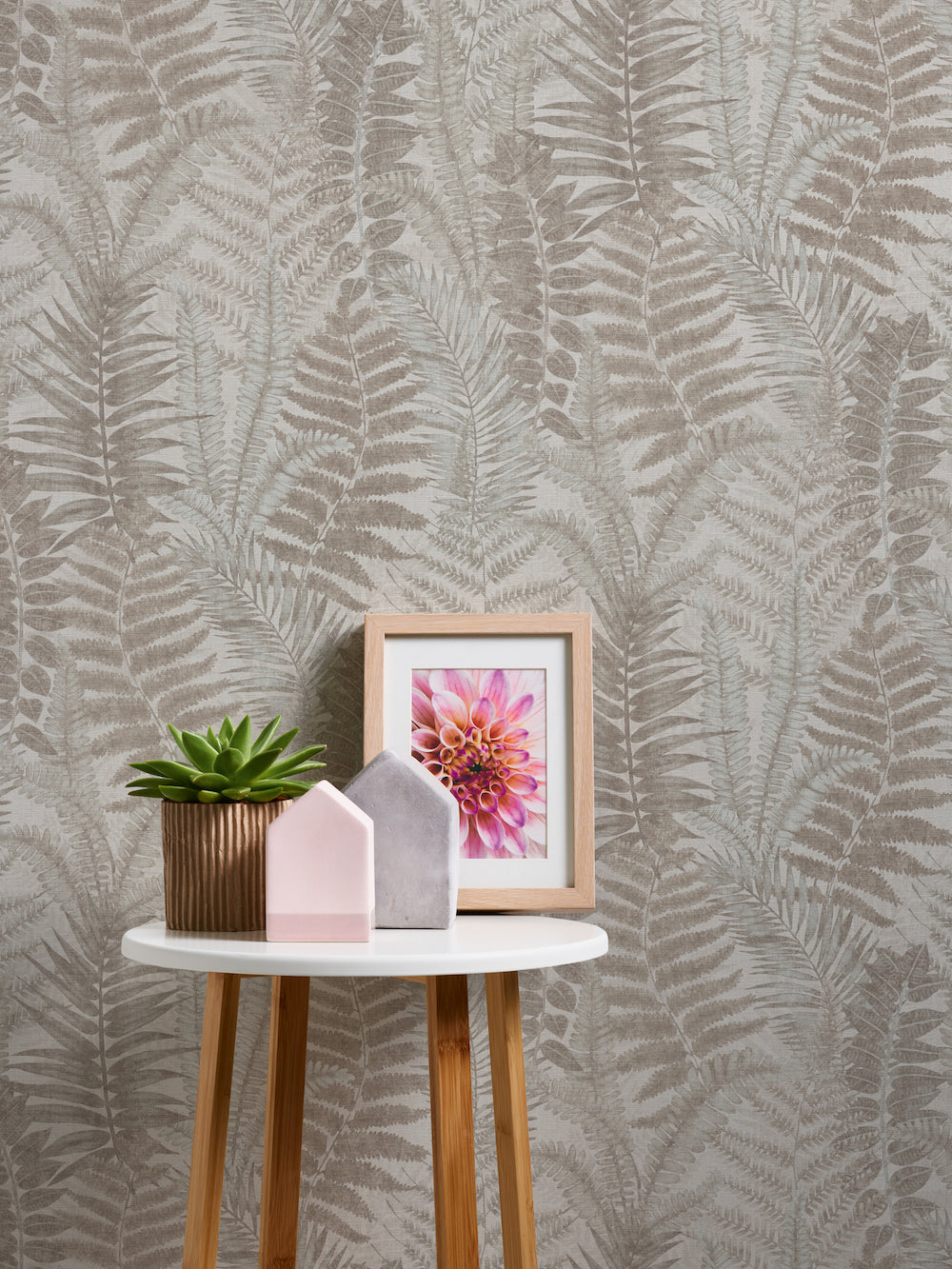 Famous Garden - Colourful Ferns botanical wallpaper AS Creation    