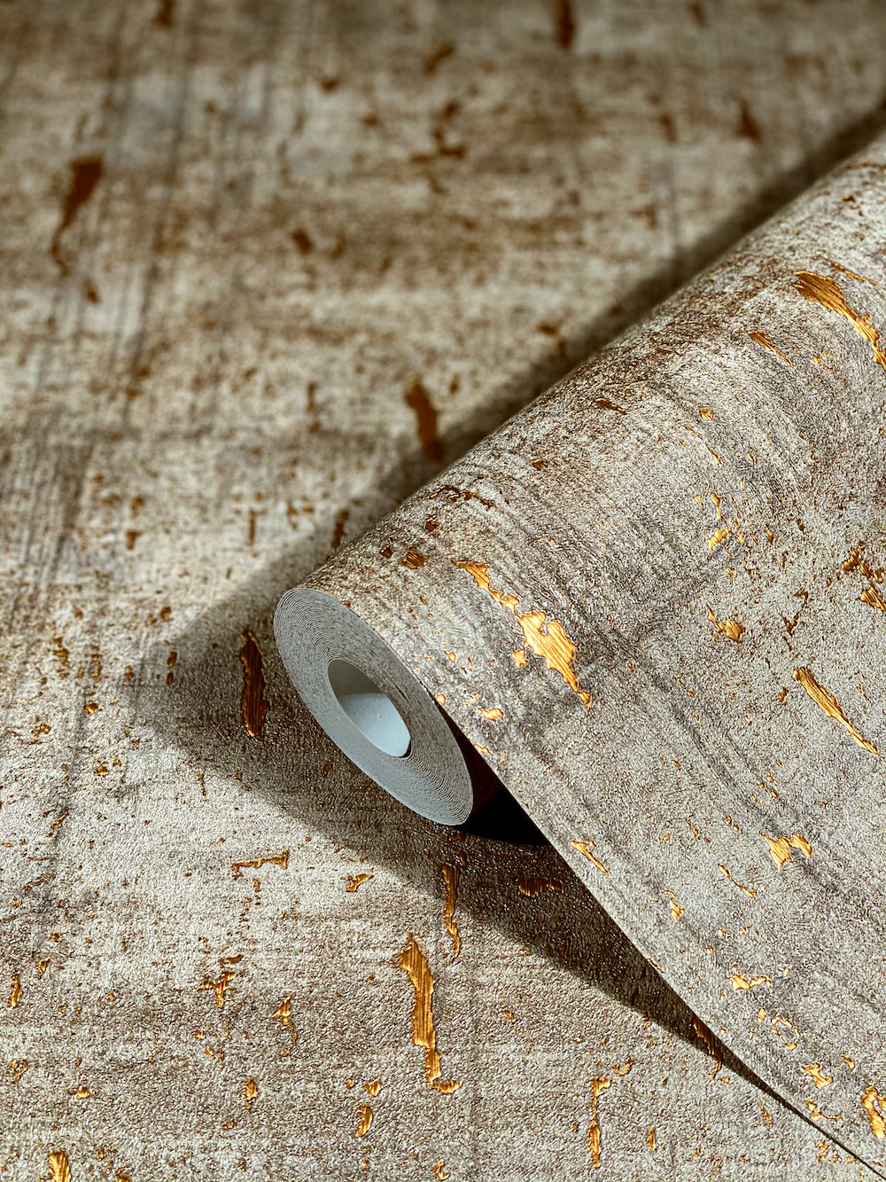 Natural Opulence -  Metallic Concrete Look industrial wallpaper Marburg    